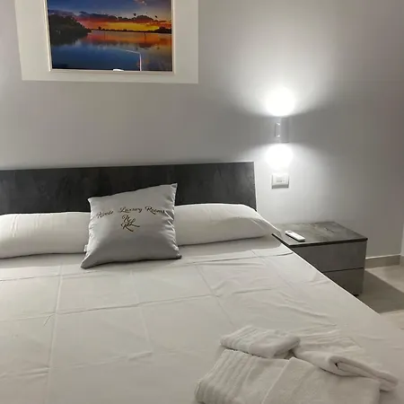 Nicole Luxury Bed & Breakfast *