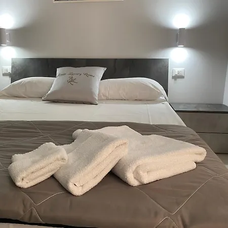 Nicole Luxury Bed & Breakfast Fondi